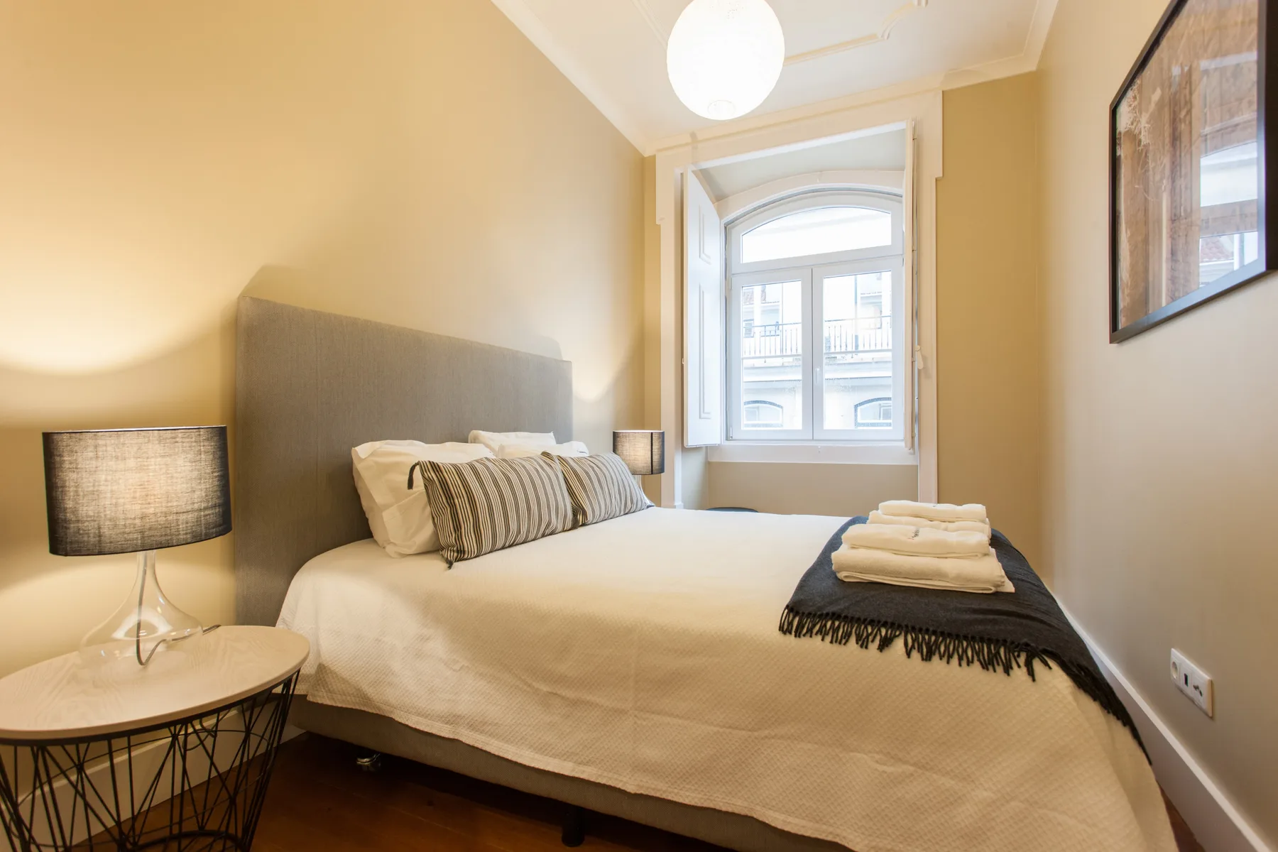 Apartment in Lisbon - FLH Baixa Blue Apartment