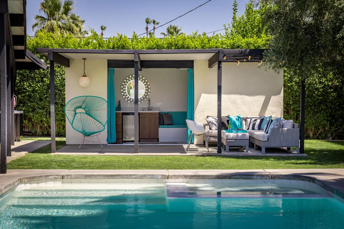 Aqua House