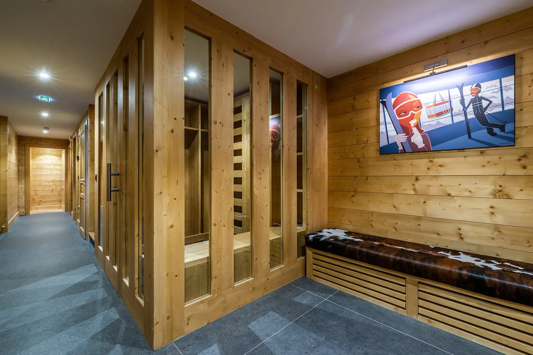 Wooden sauna hot stones ski chalet Abachi Les Gets