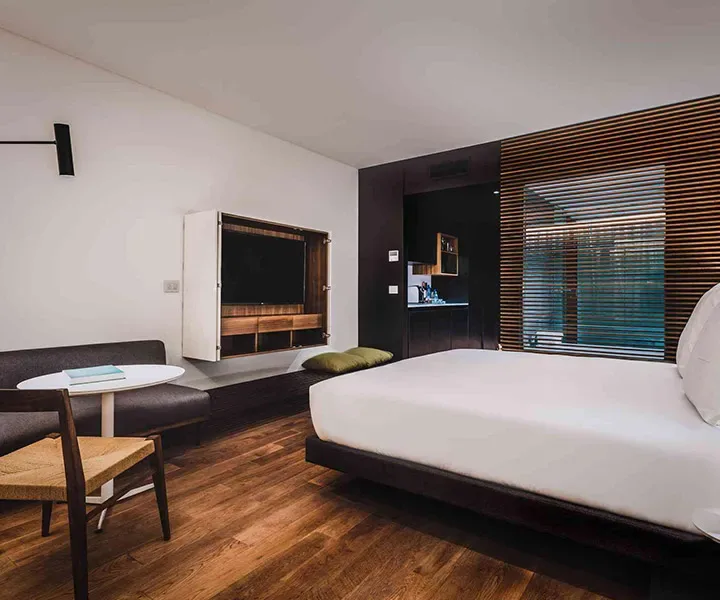 Superior suite bedroom.