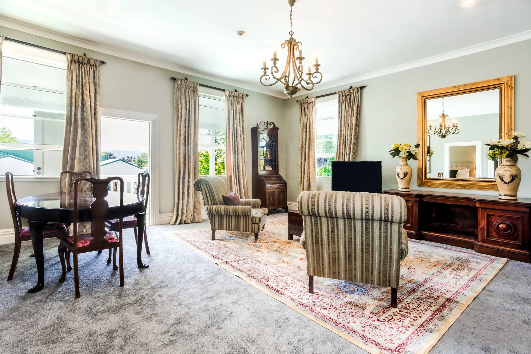 Governors Suite