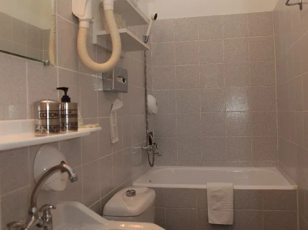Auberge room gallery photo