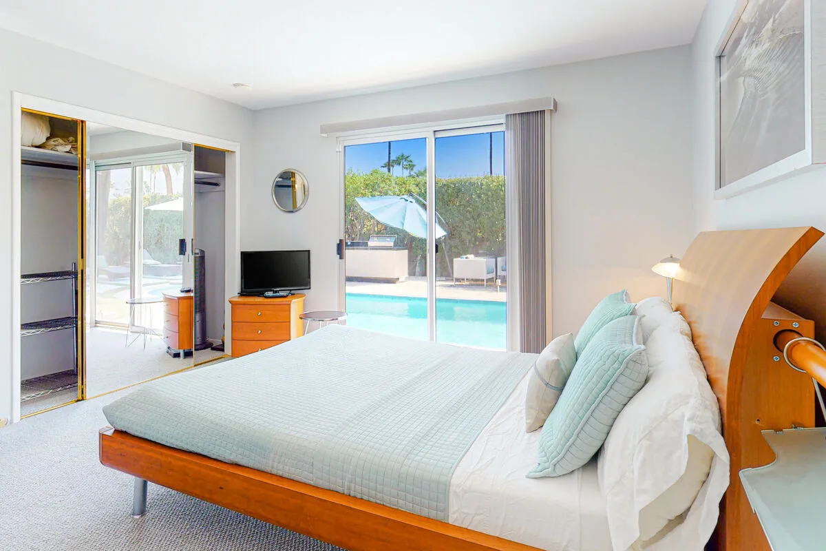 Meet Me in Palm Springs - 4146