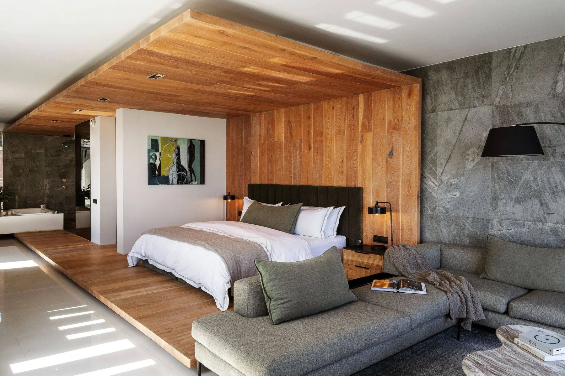 Suite Deluxe elegante y espaciosa en el hotel POD, con diseño moderno