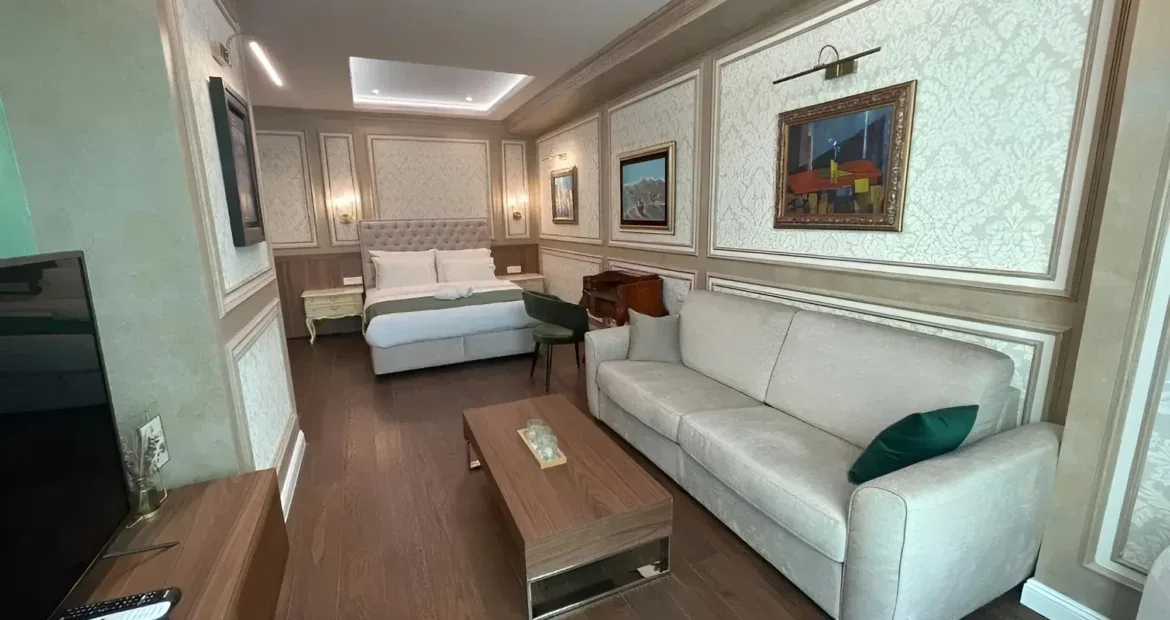 Hotel apartment