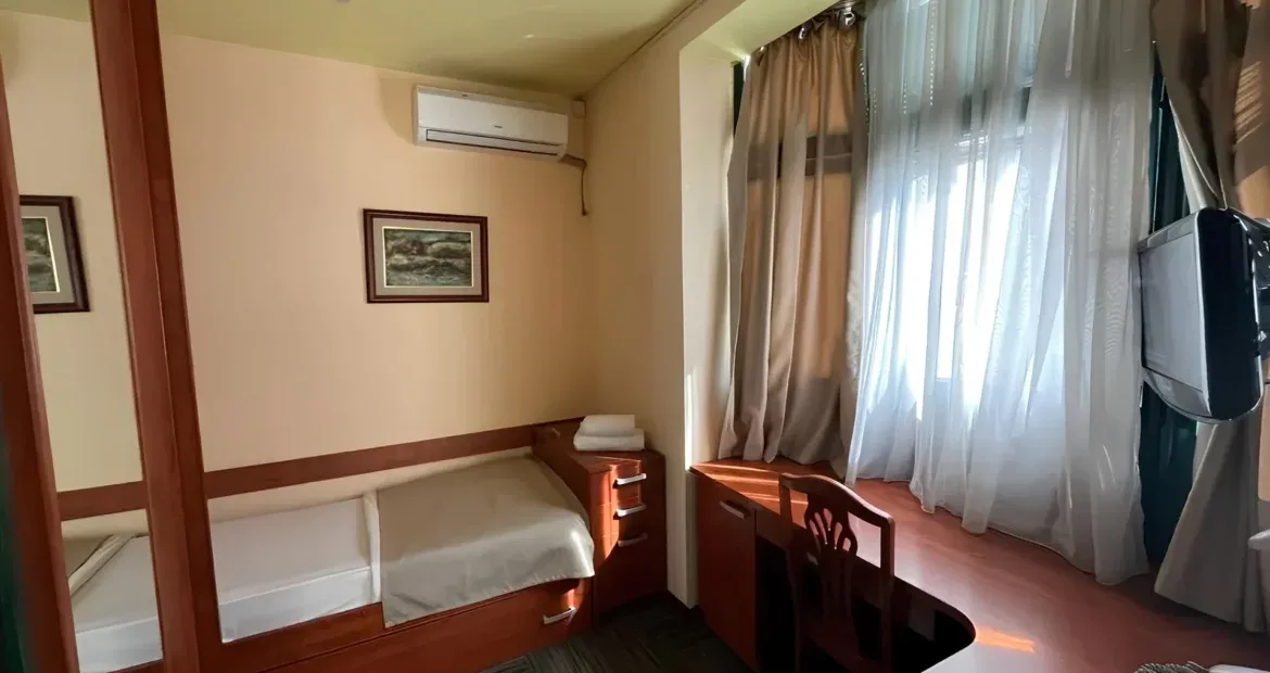 Economy single room