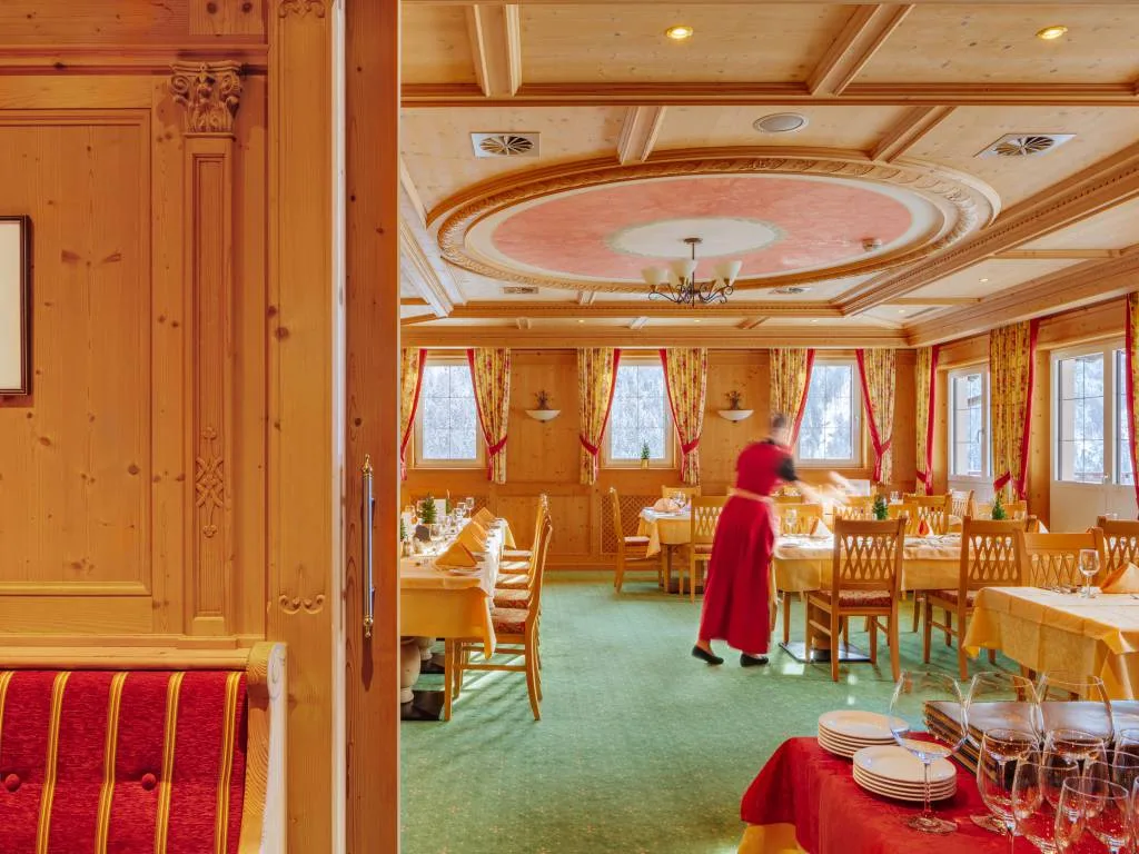 Restaurant at Hotel Zamangspitze