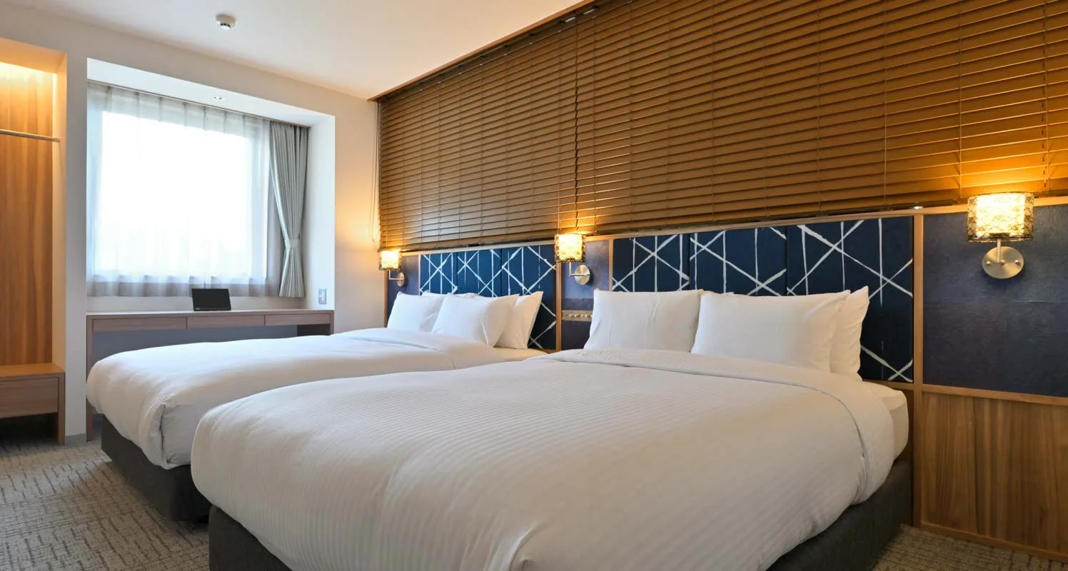 Corner Suite image