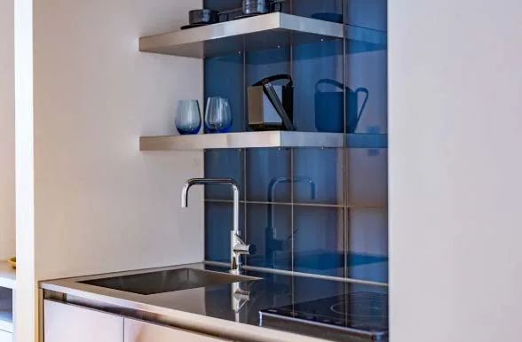 Corner Suite feature image