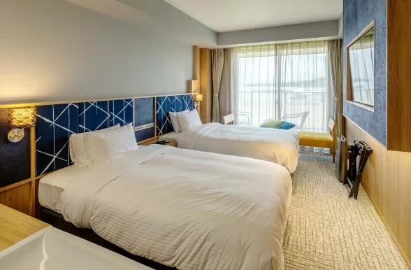 Twin room feature image