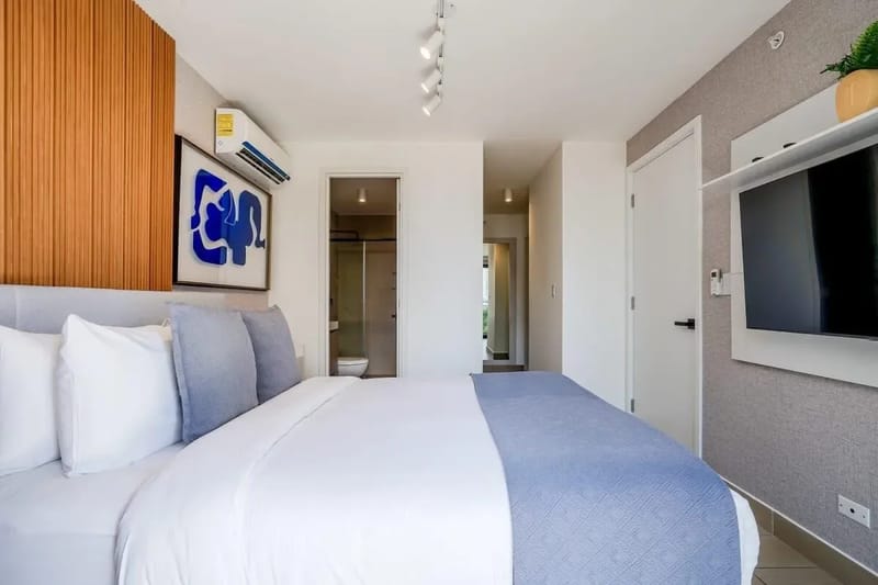 Upscale 1BR in San Francisco w/ Pool