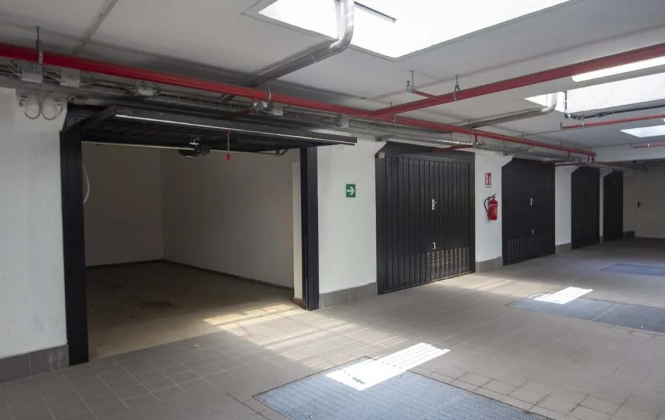 Garage parking