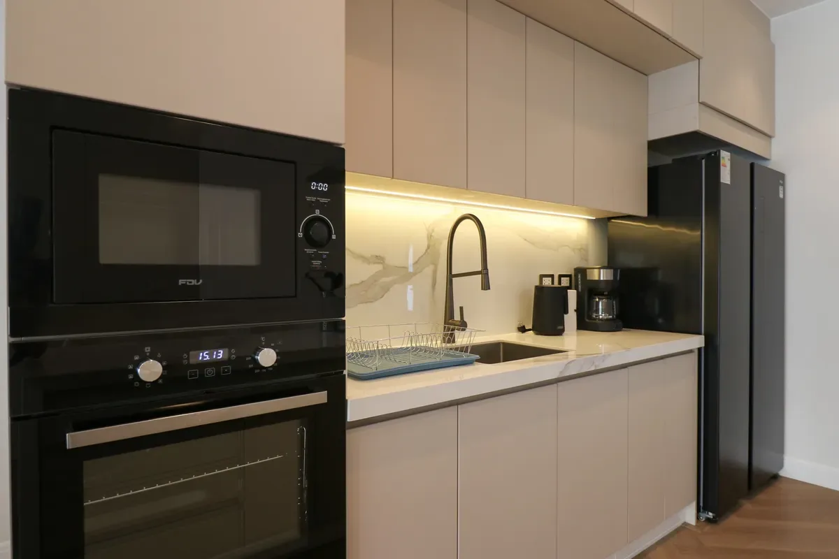 Enjoyable 2BR Stay w/ Balcony in Miraflores
