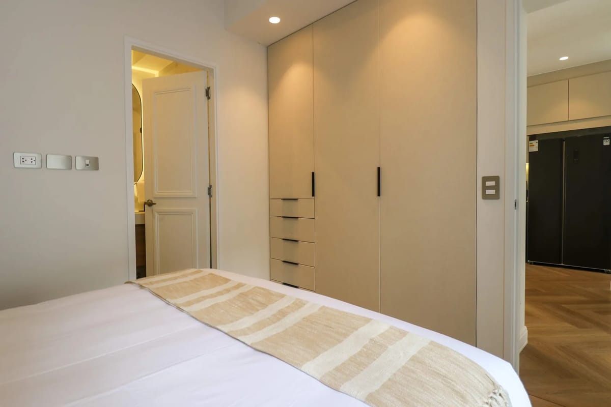 Enjoyable 2BR Stay w/ Balcony in Miraflores