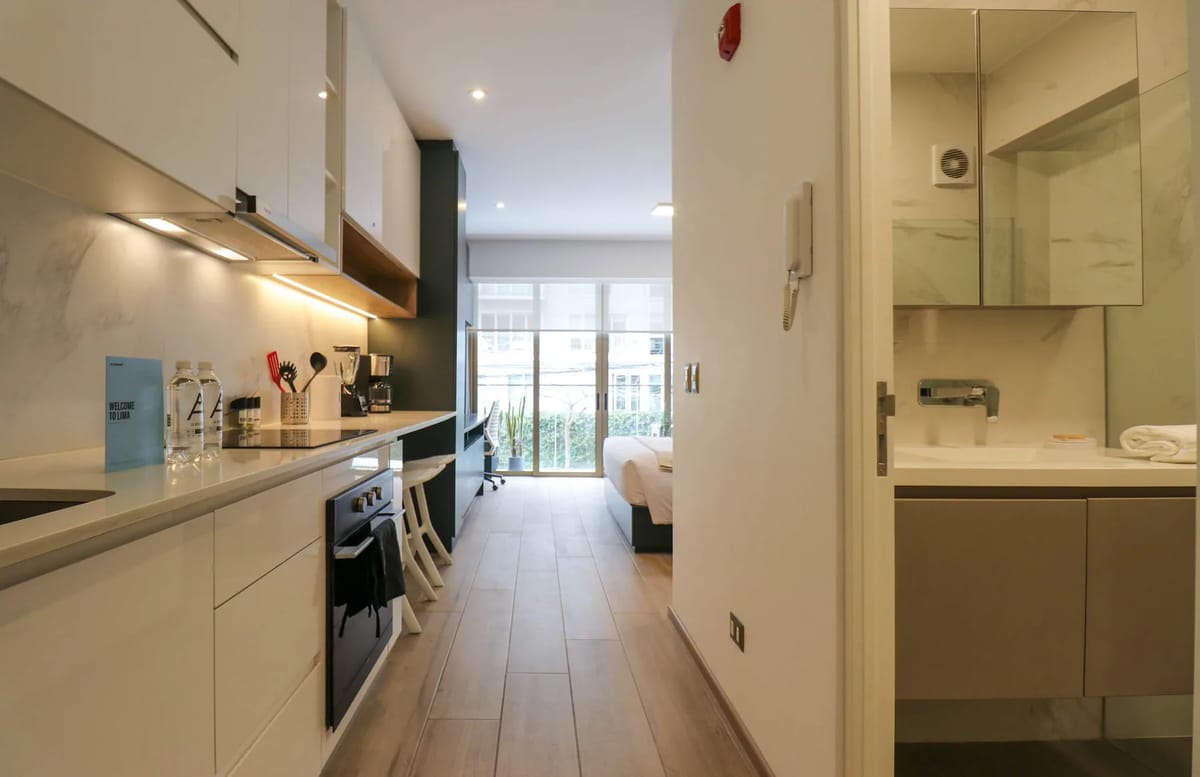Superb Loft w/ Balcony in Barranco