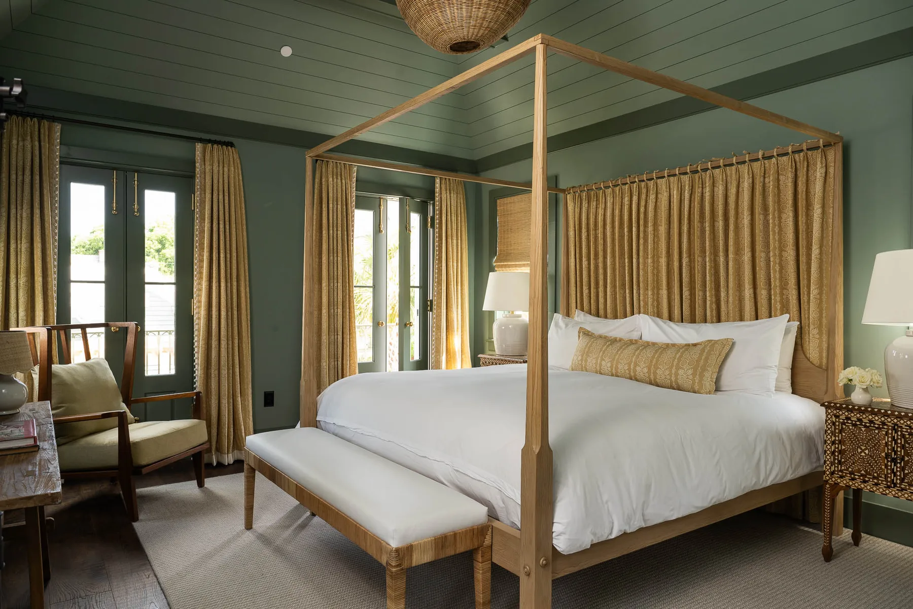 Bungalow Suite
