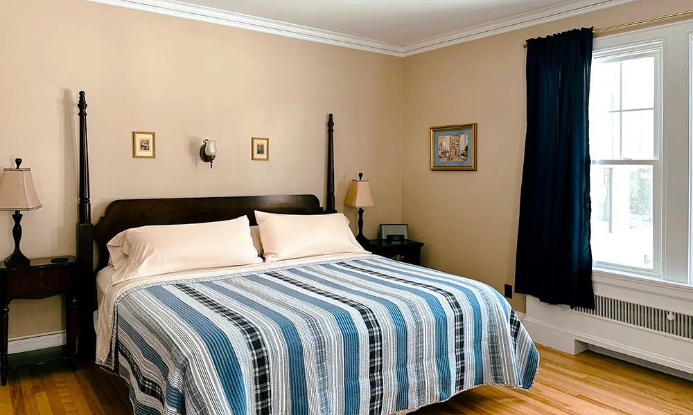 Clifton guestroom bed