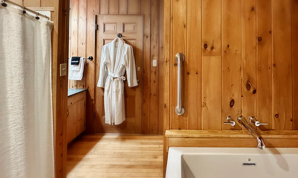 Honeymoon suite bathroom