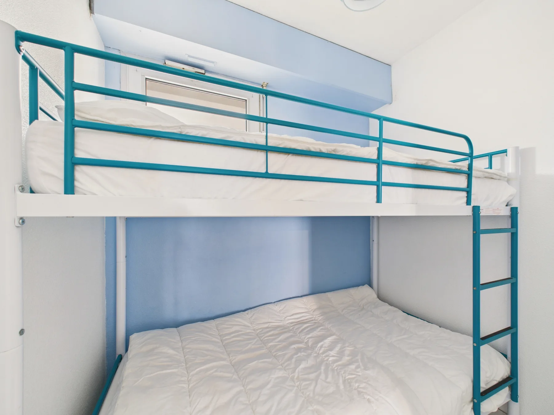 Apartment gallery photo