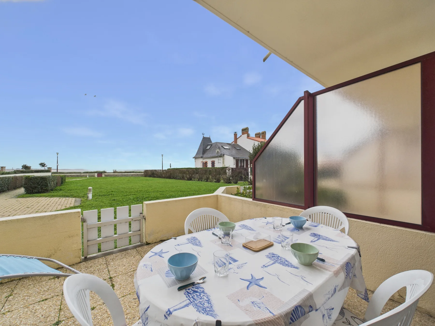 Apartment gallery photo