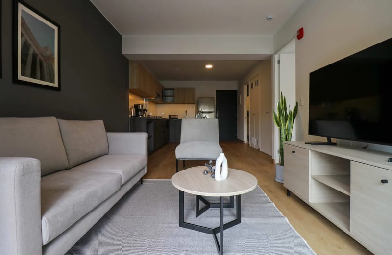 Shining 1BR w/ Perfect Balcony in Miraflores