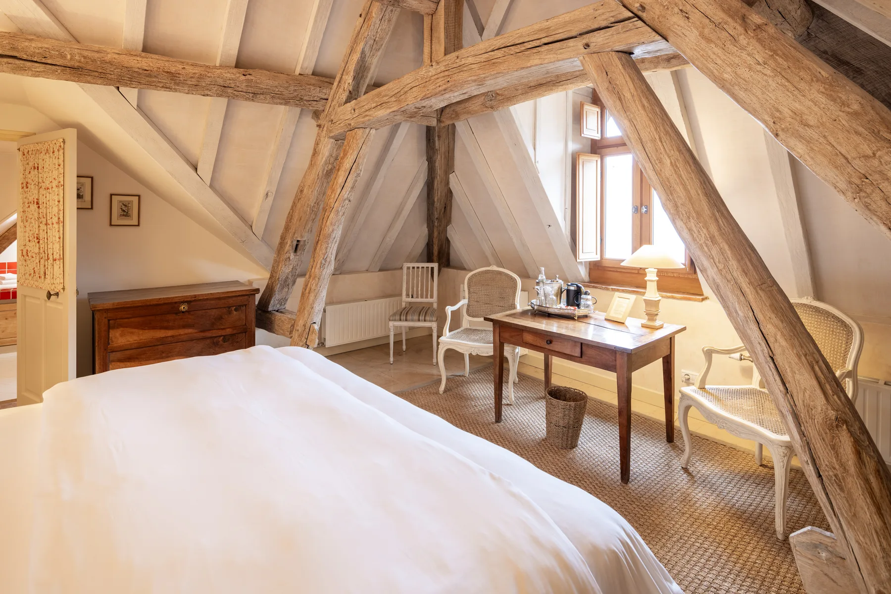 La Maison de Rhodes room