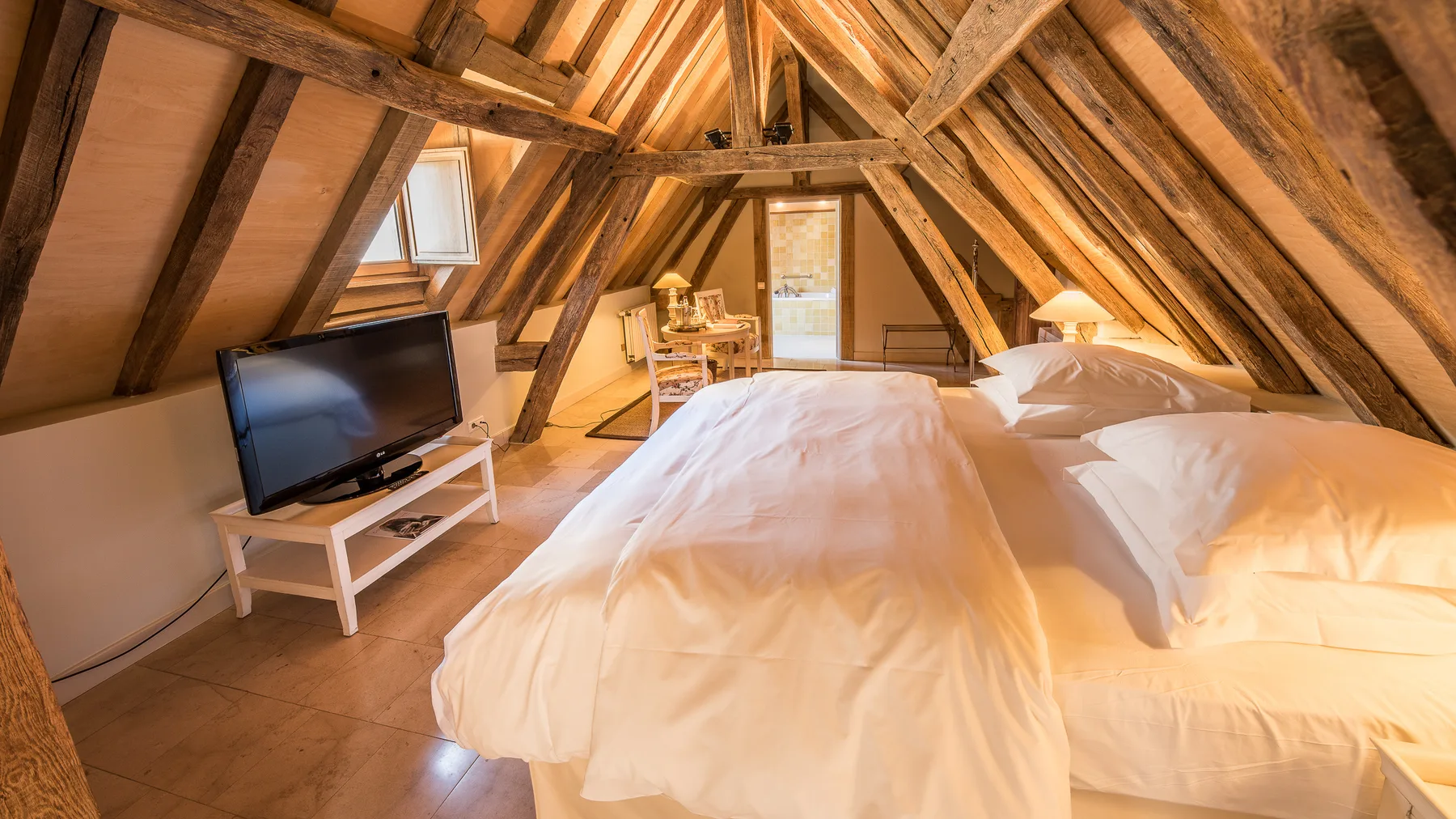 La Maison de Rhodes interior