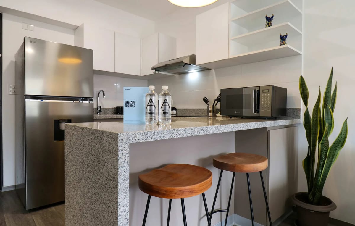 Modern 1BR in Historic Cusco w/ Balcony