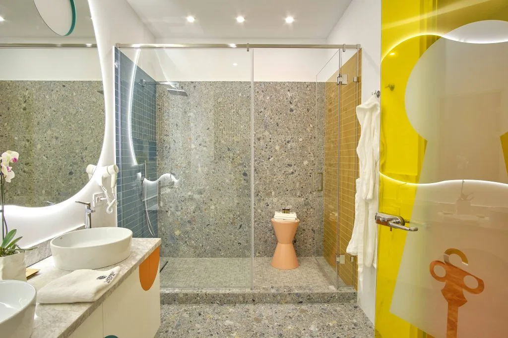 Guest room interior