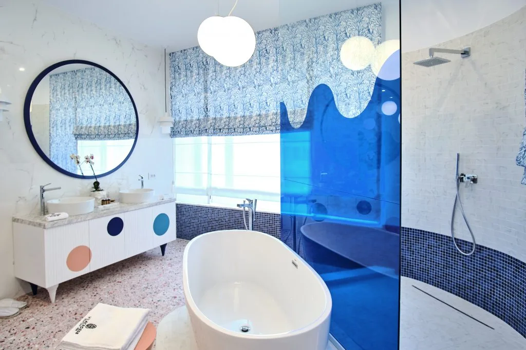 Guest room interior