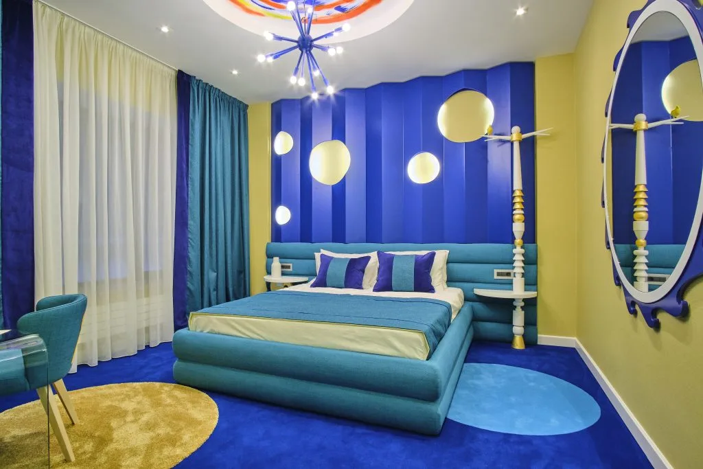 Guest room interior