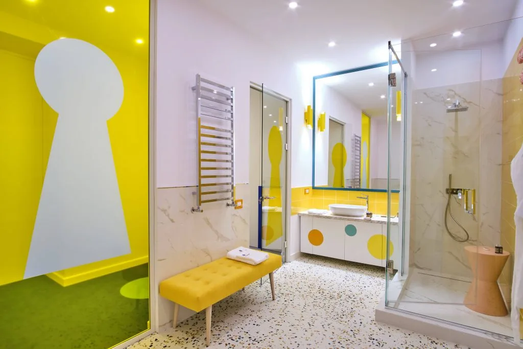Guest room interior