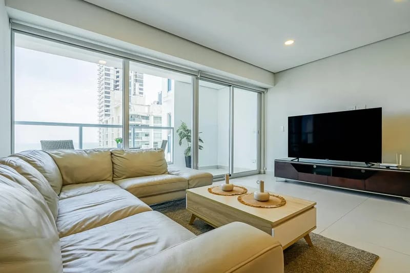 Deluxe 2BR in Costa del Este w/ Balcony