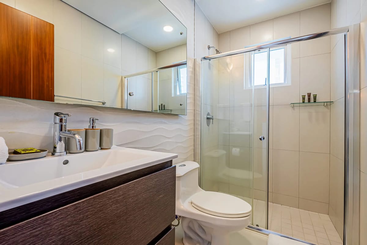 Deluxe 2BR in Costa del Este w/ Balcony