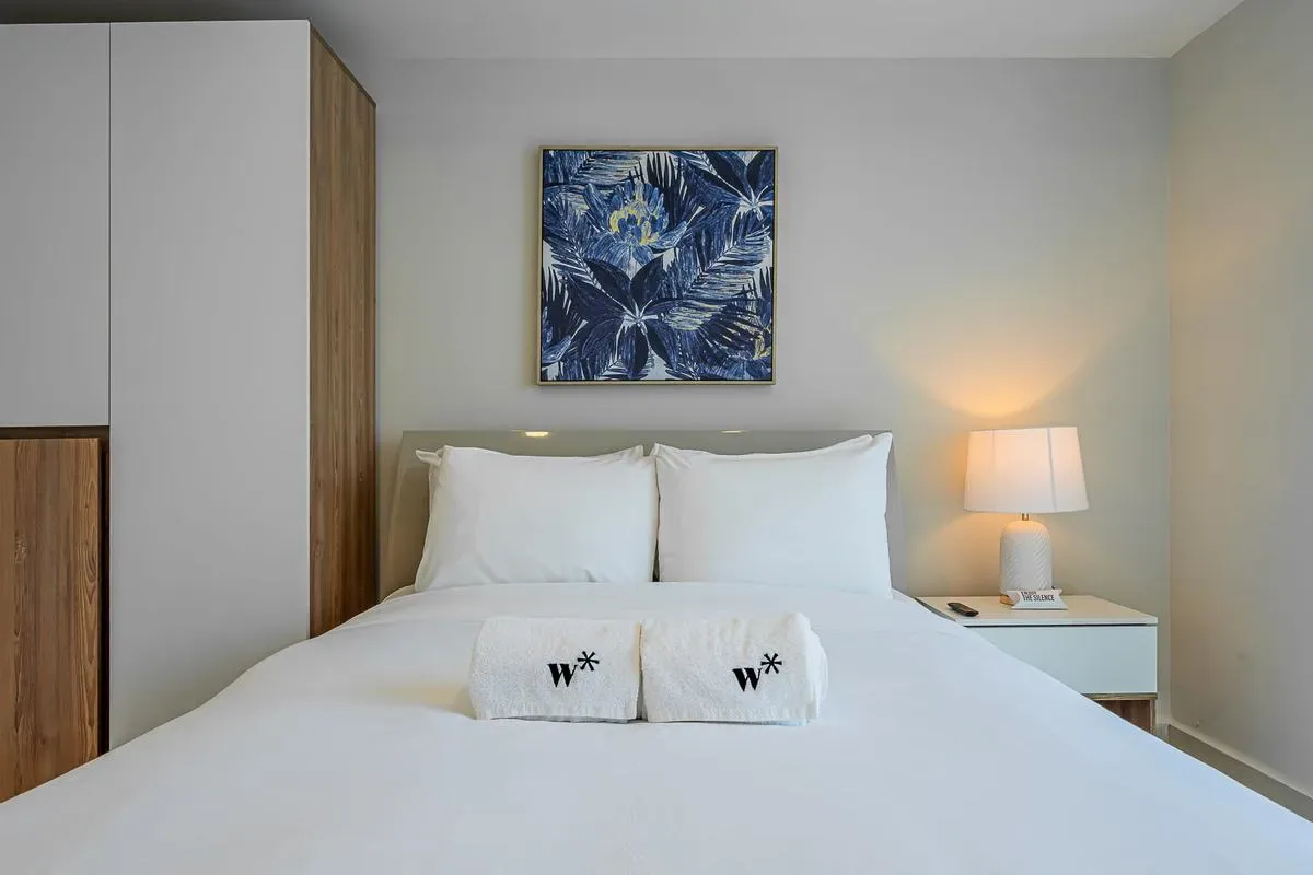 Deluxe 2BR in Costa del Este w/ Balcony