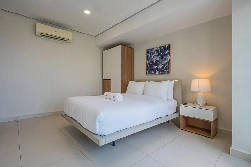 Deluxe 2BR in Costa del Este w/ Balcony