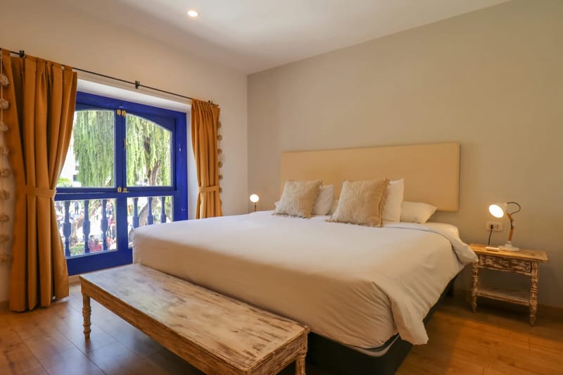 Cozy 1BR in Plaza de Armas w/ Balcony