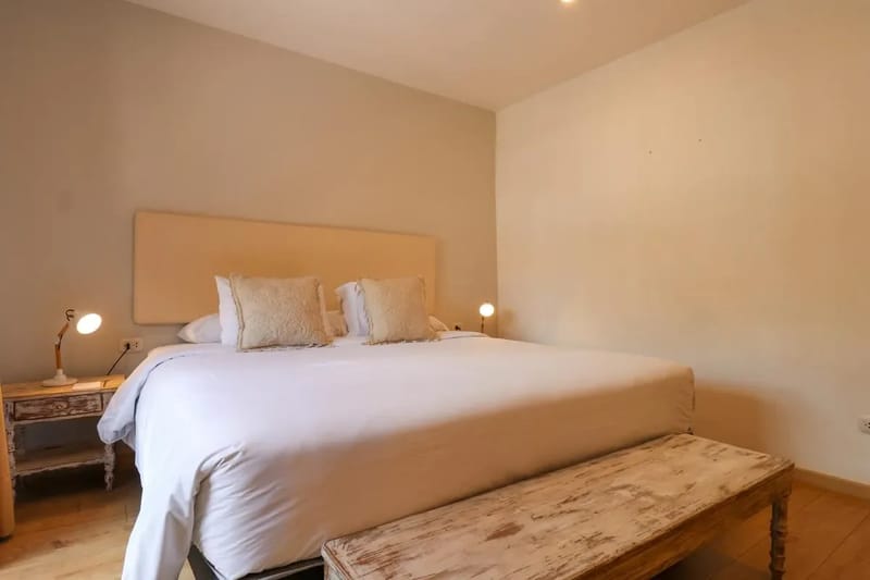 Cozy 1BR in Plaza de Armas w/ Balcony