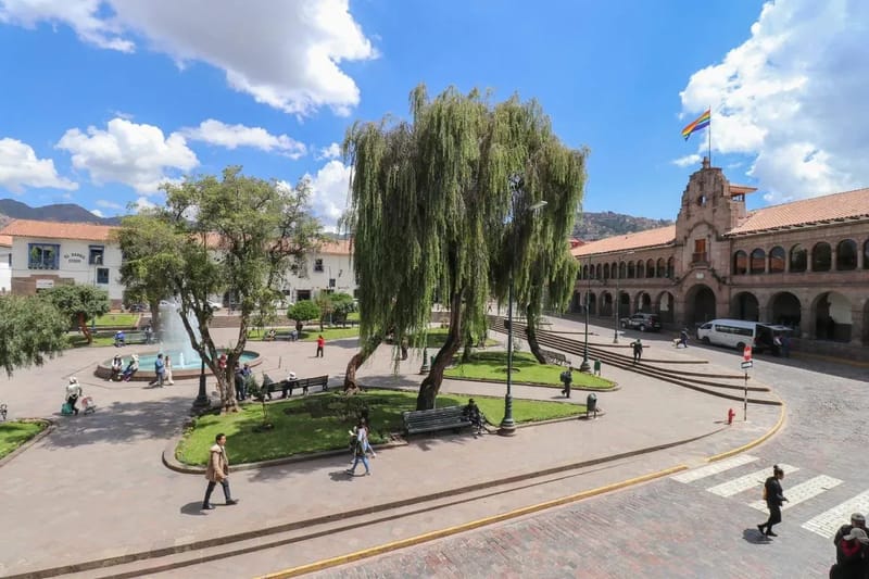 Cozy 1BR in Plaza de Armas w/ Balcony