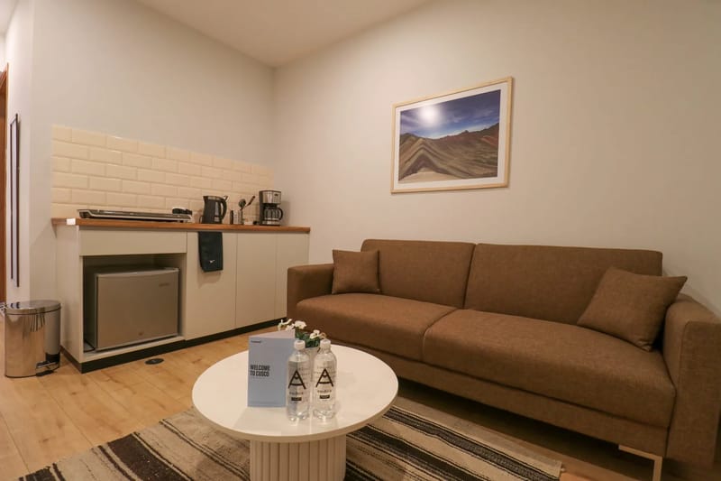 Cozy 1BR in Plaza de Armas w/ Balcony