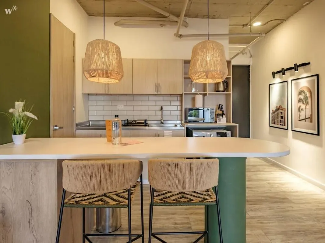 Roomy Loft in Laureles w/ Balcony