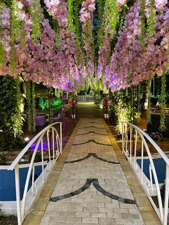 Foto del establecimiento Hotel Mali i Robit