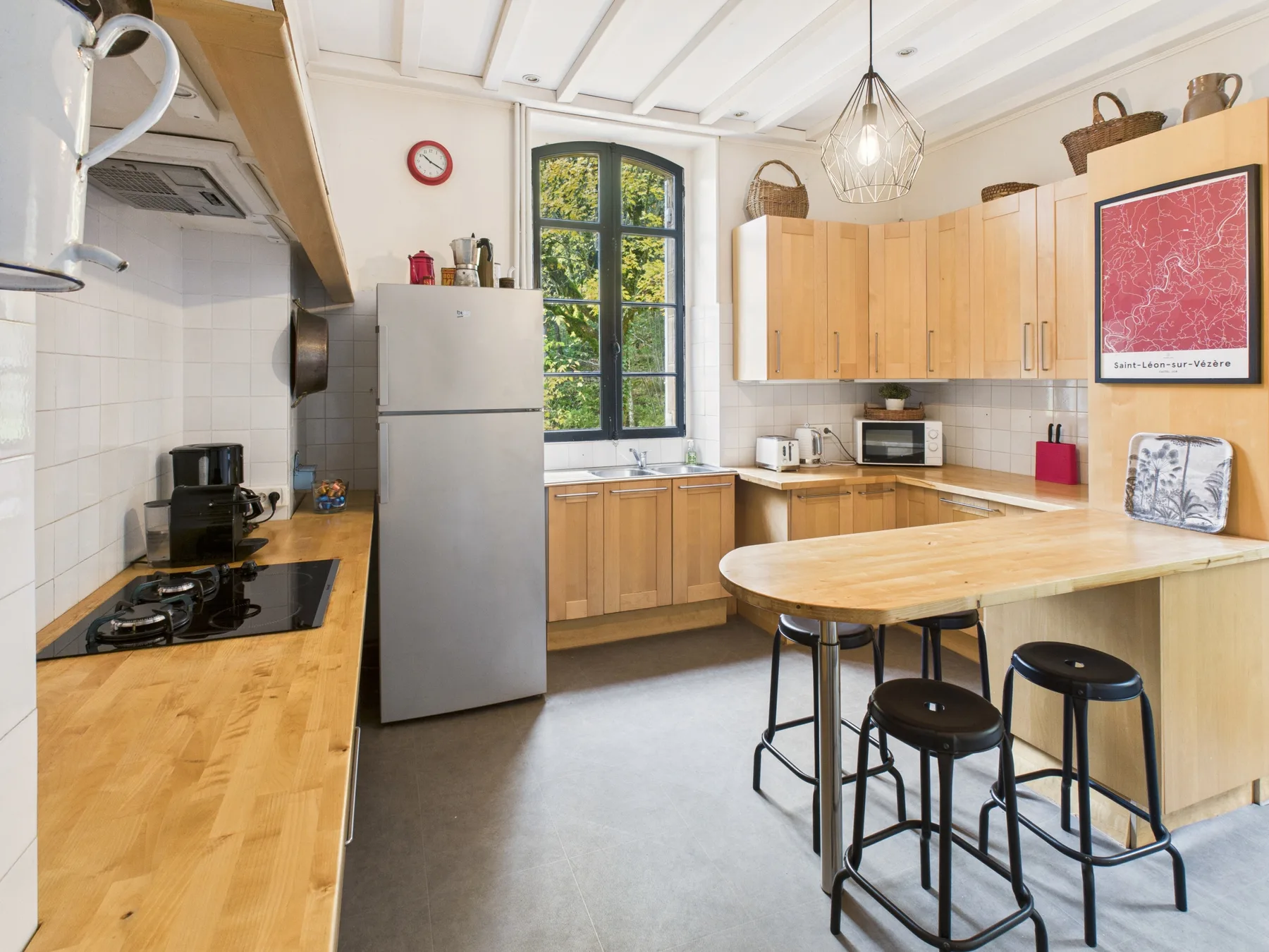 Gran casa señorial en alquiler en Saint-Léon-sur-Vézère