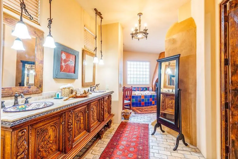 Mueble de baño de Hacienda de madera tallada a mano con dos lavabos