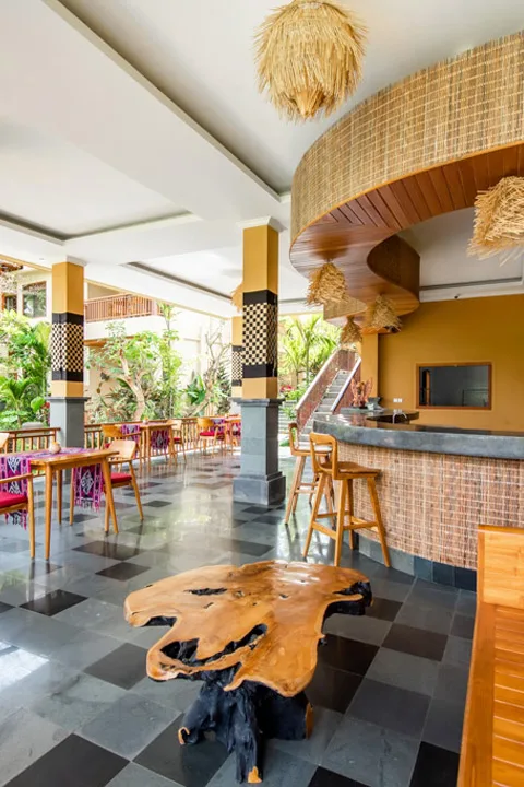 Restaurante Tibuan Parung Sebatu