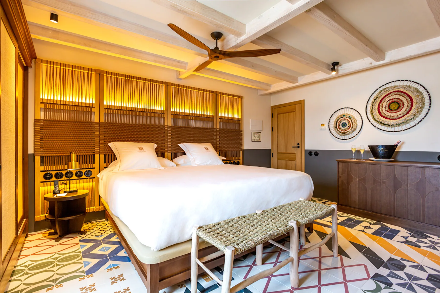 Superior room