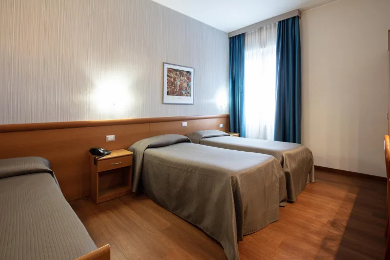 Triple room