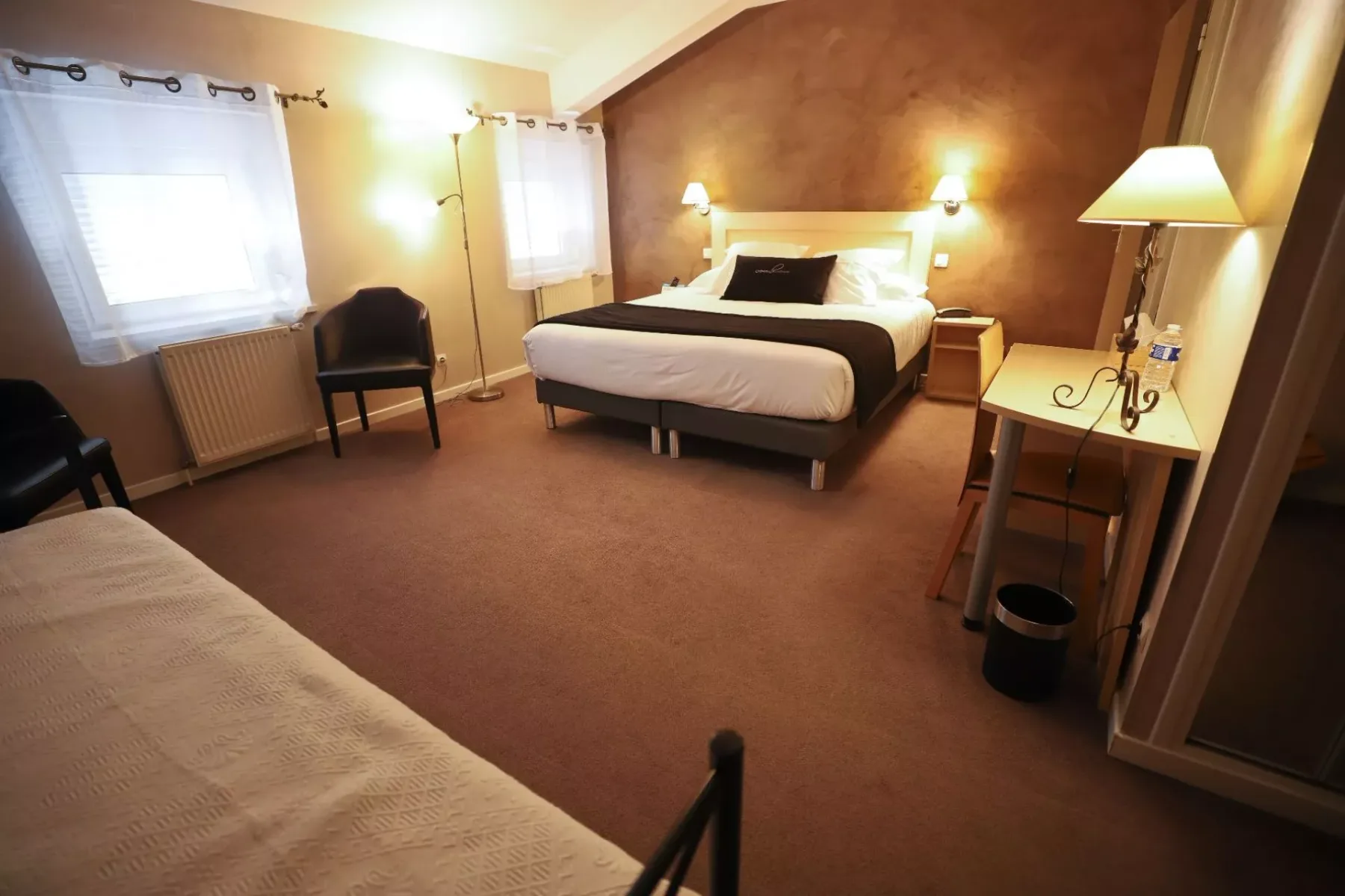 Château Blanchard room photo