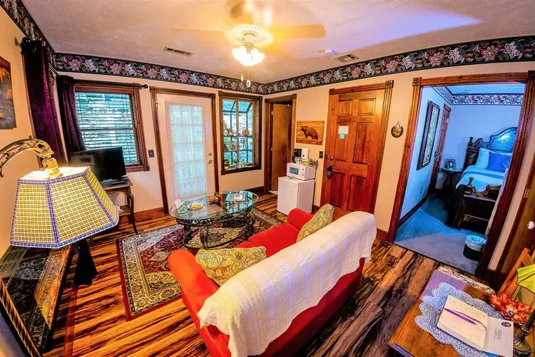 Henry Thoreau Suite