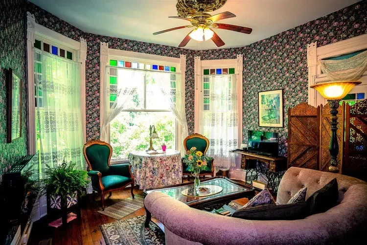 Sarah Bernhardt Suite